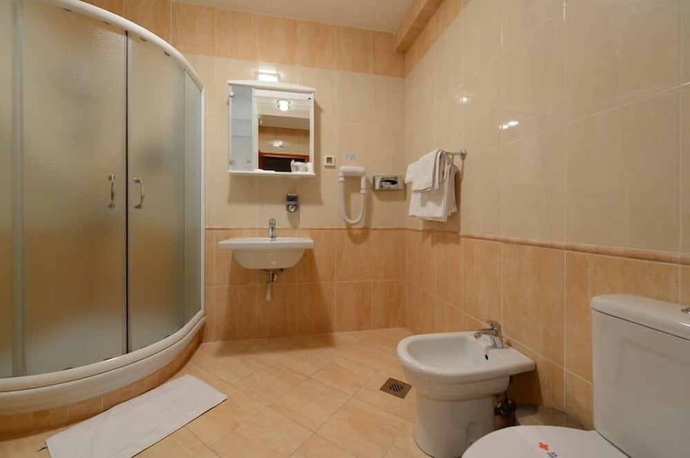 Hotel Orasac 45/46