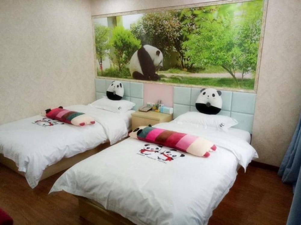 Panda Prince Hotel (Chengdu Xinhua Park) 8/44
