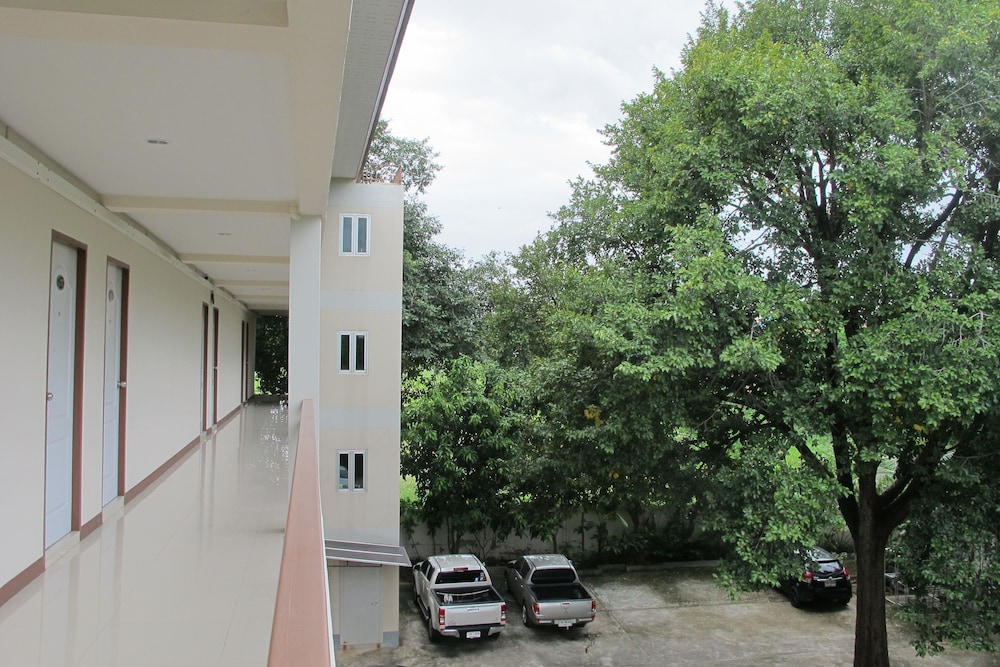 Ap Apartment 49/54