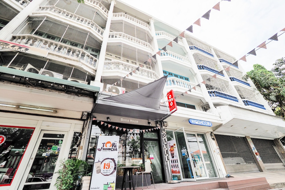 Bossa House Hostel & Cafe in BANGKOK