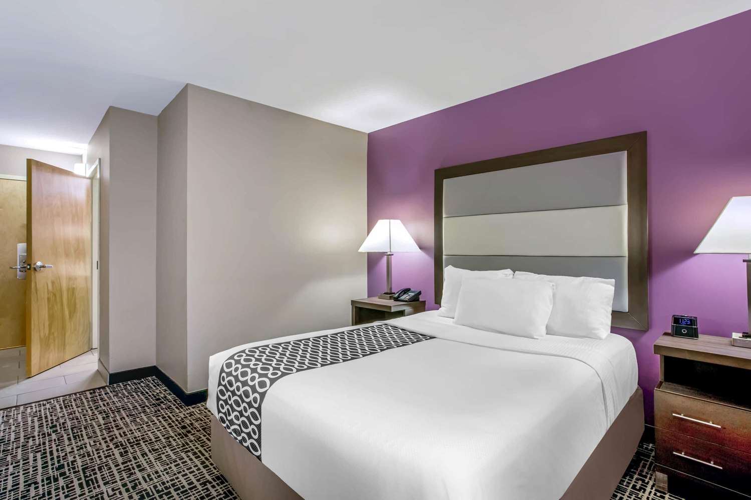 La Quinta Inn by Wyndham Radford 22/44