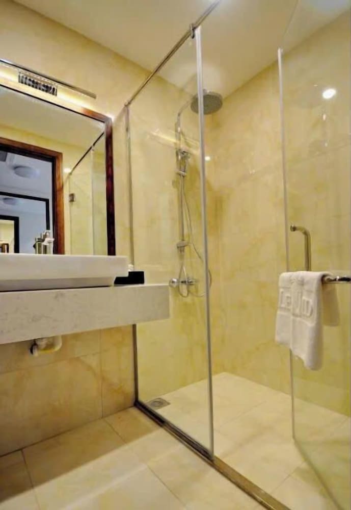 Lenid Nha Trang Hotel 58/66