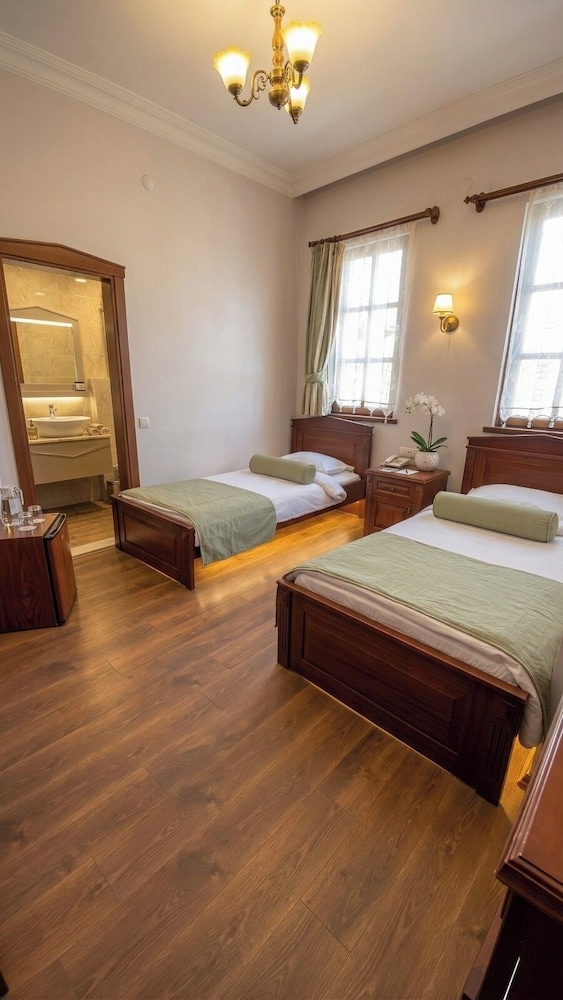 Kaleici Hotel 20/63