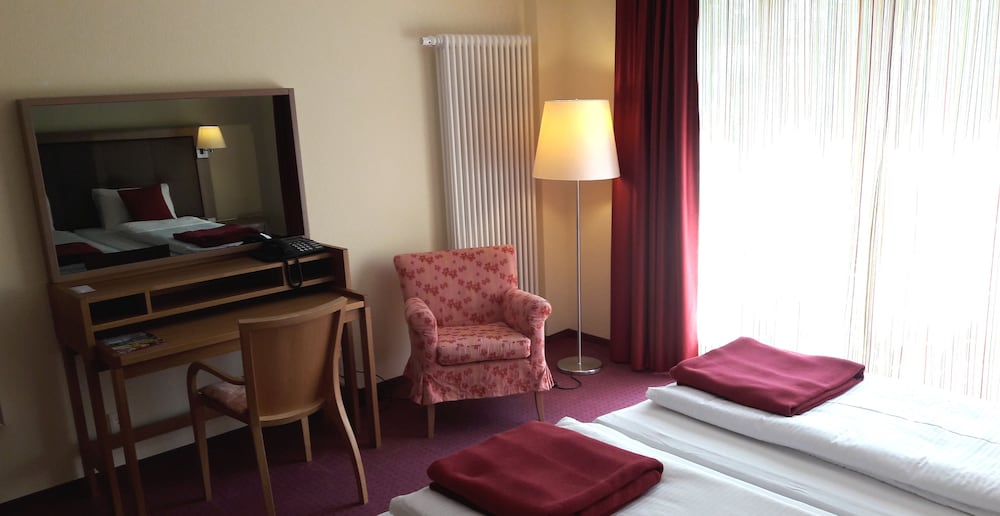 Nashira Kurpark Hotel 31/54
