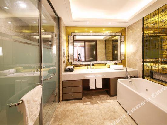 Jin Hong Hotel 26/27