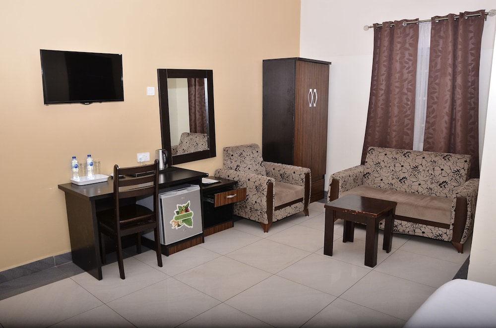 Residency Hotel Enugu 20/31