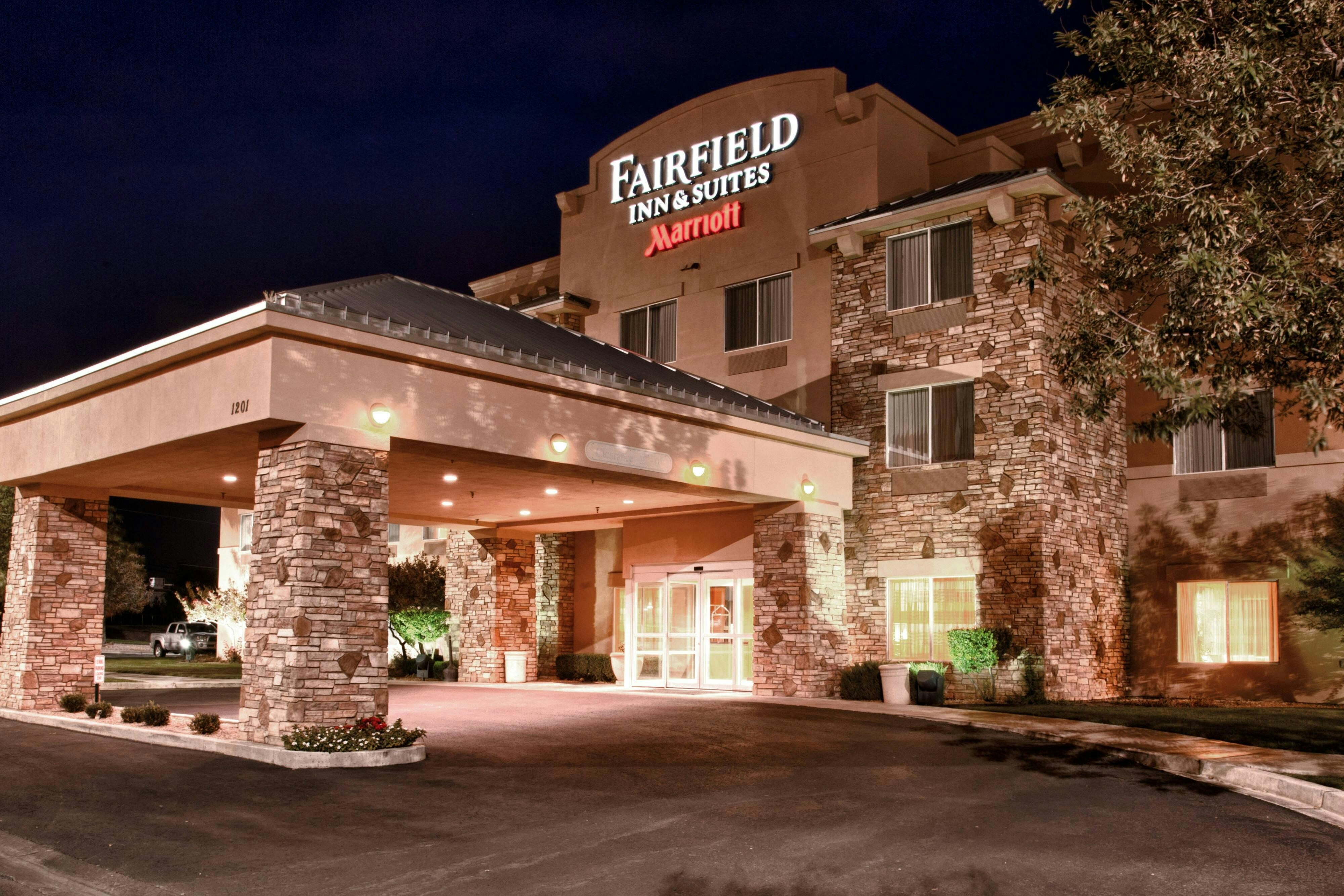 Fairfield Inn And Suites By Marriott Roswell 1/17
