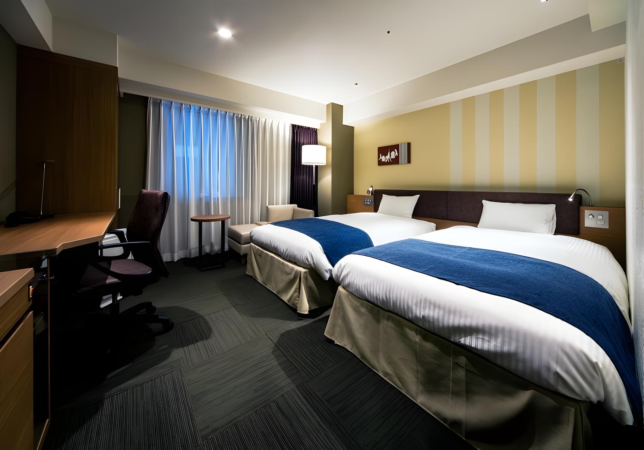 Semi Room, 2 Semi Double Beds, Corner