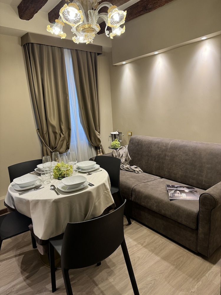 Cà dell' Arte Palace 27/50