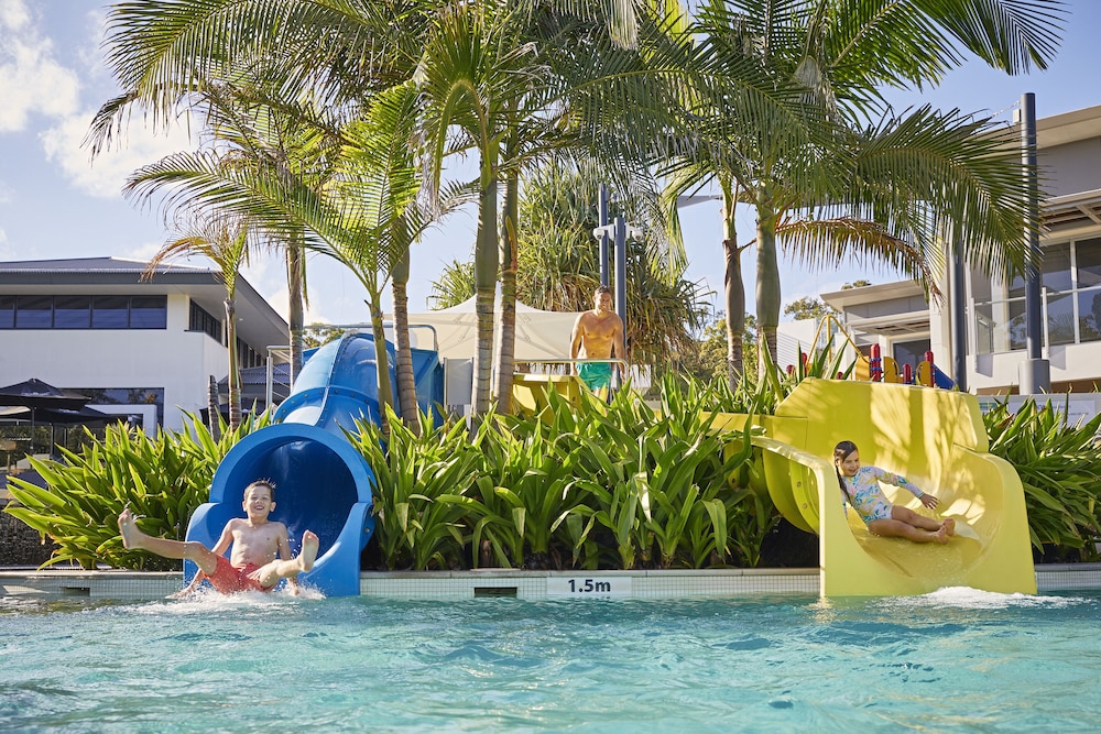 RACV NOOSA RESORT 65/74