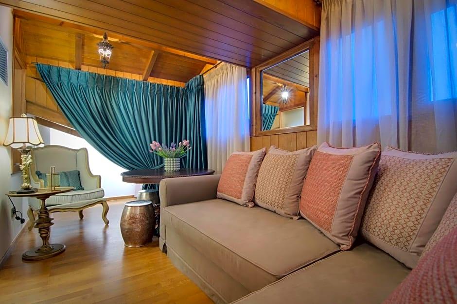Archontariki Boutique Hotel 36/50