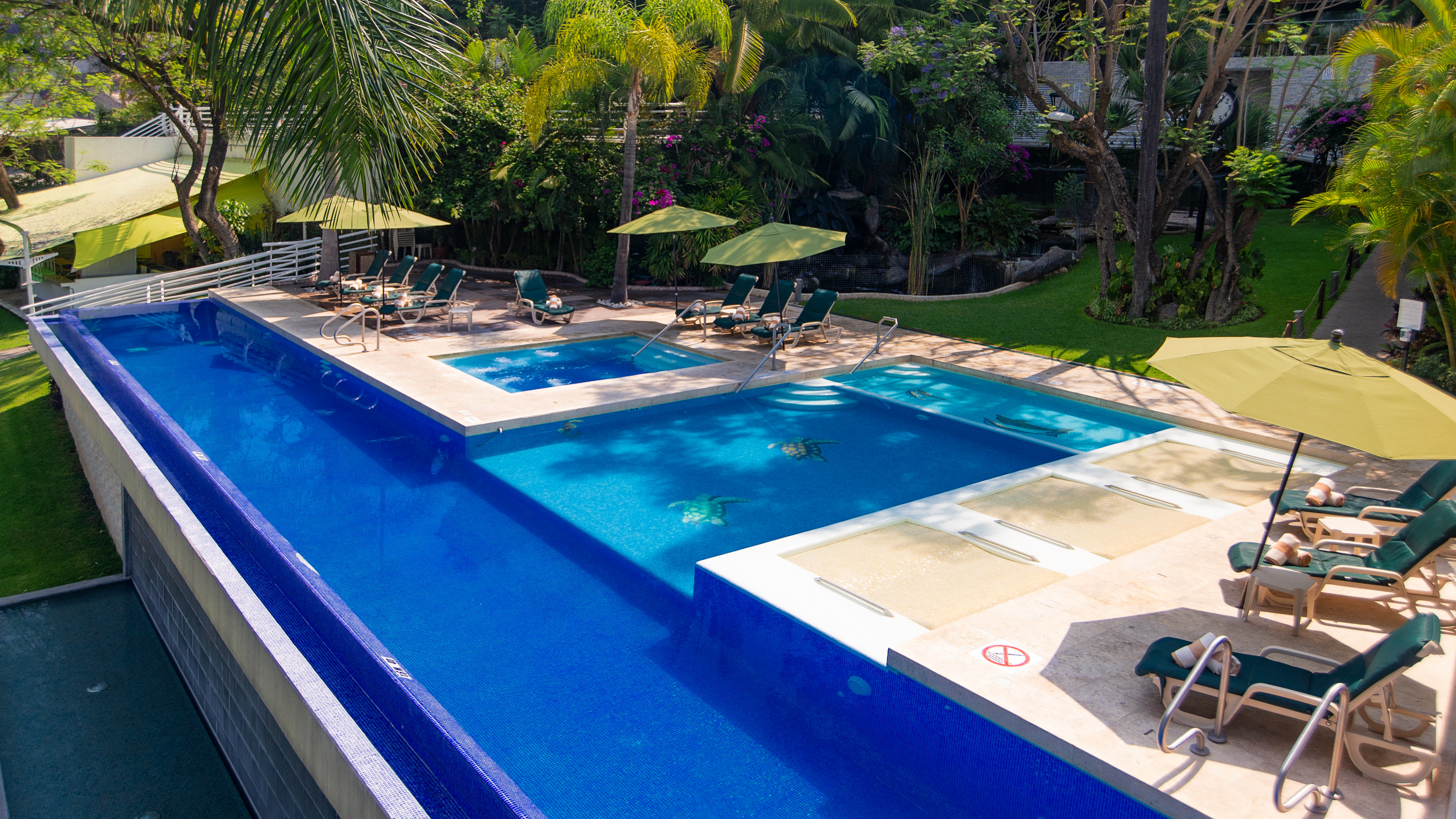 Holiday Inn Express & Suites Cuernavaca 18/50