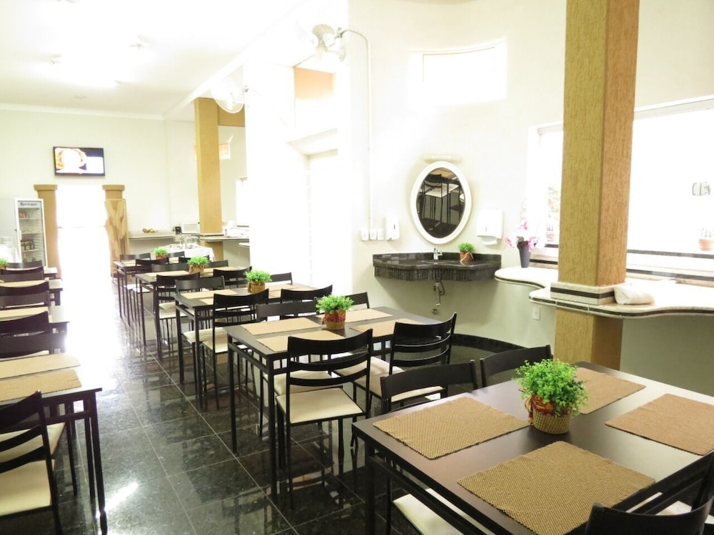 Hotel Domus Ituverava 28/41