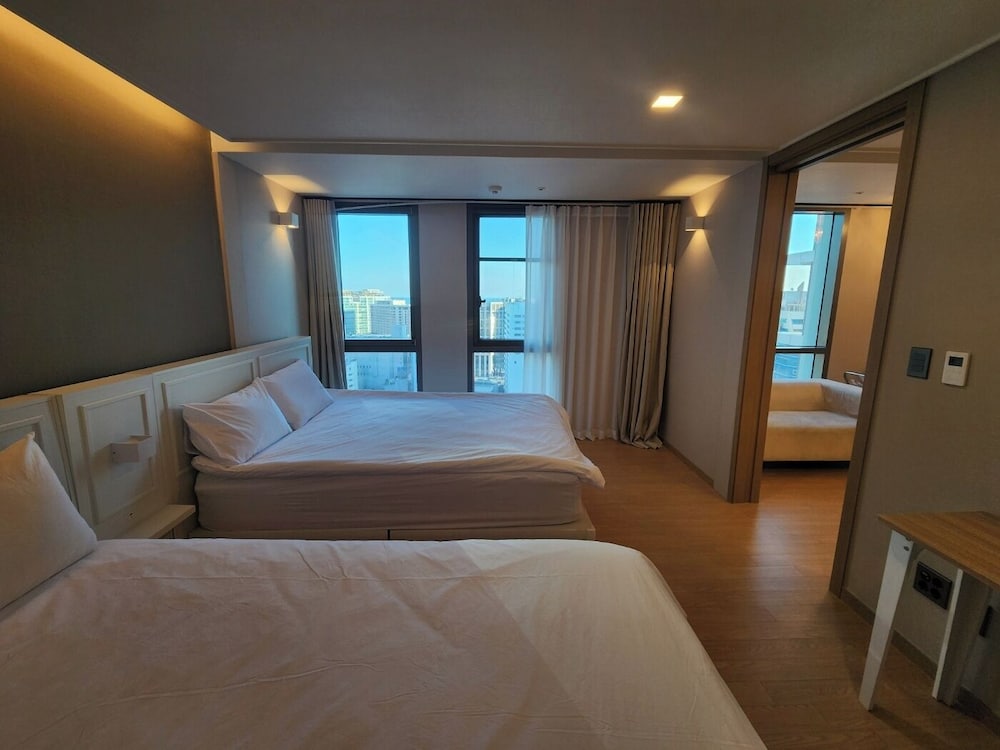A1 with Haeundae 23/65