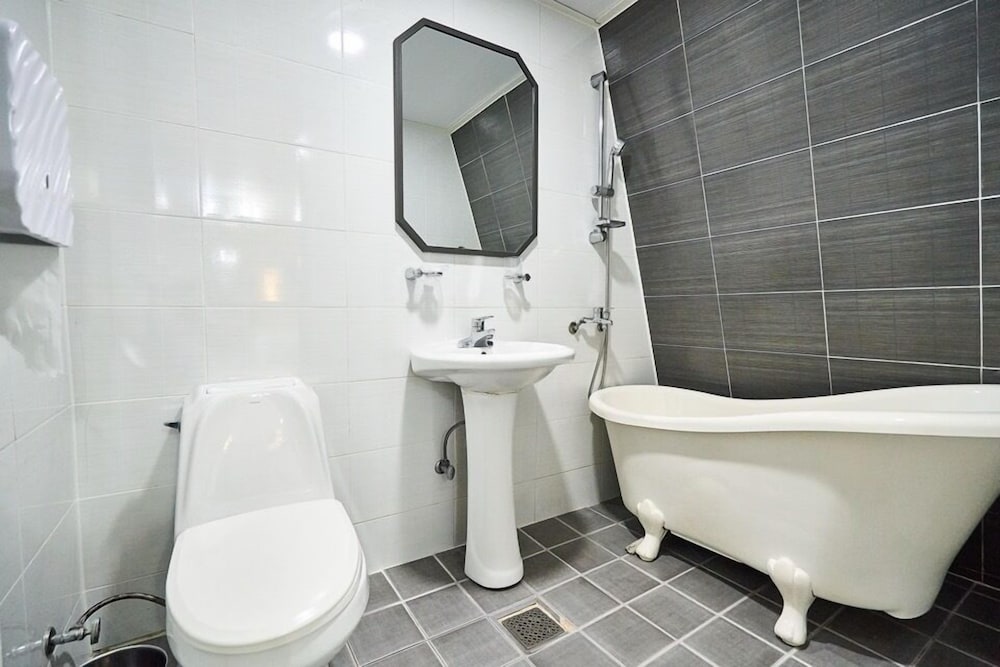 غرفة مفردة، Ekonomy Hotel Incheon 8/11