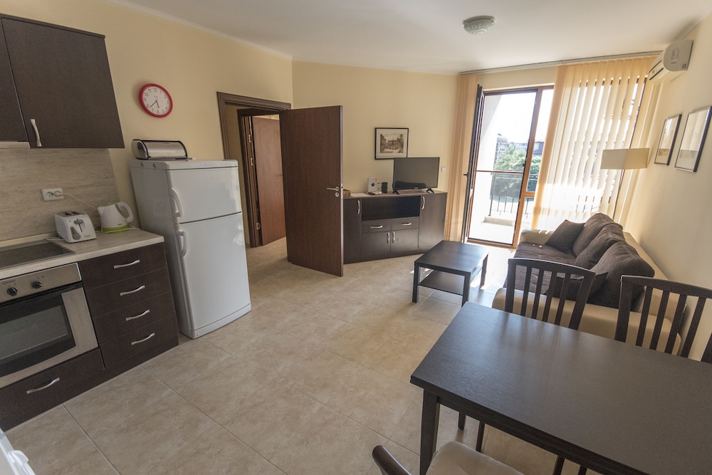 Apollon Apartments 23/41