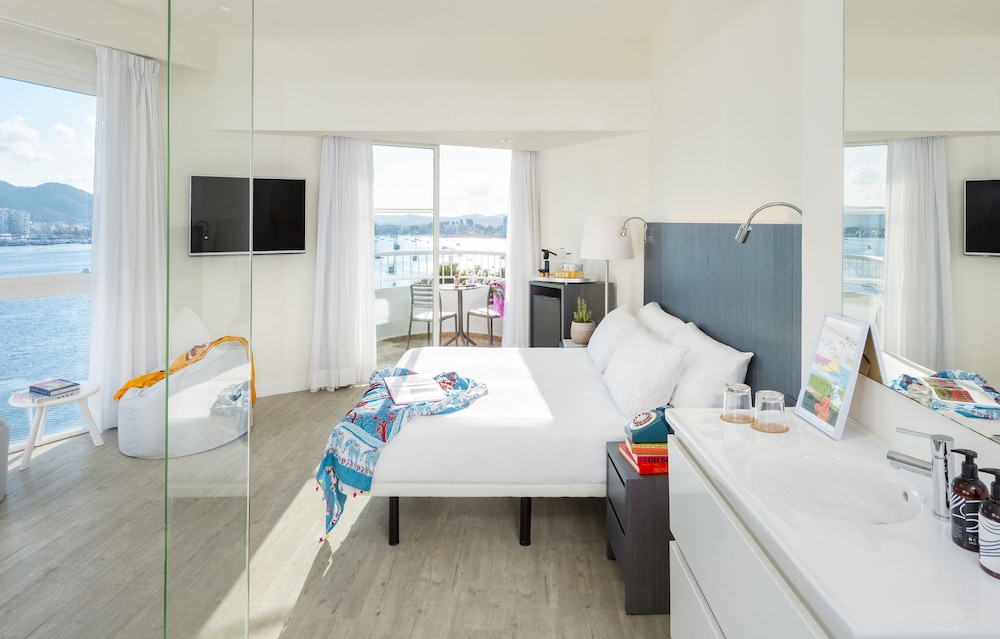 Innside Ibiza 26/64