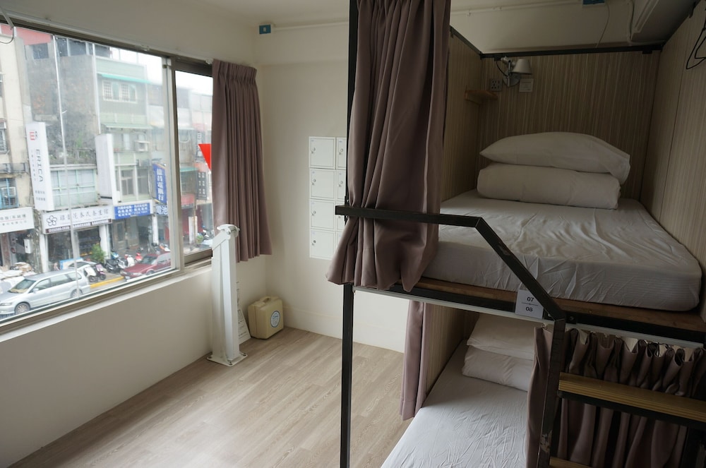 Five Elements Hostel Taipei 19/26