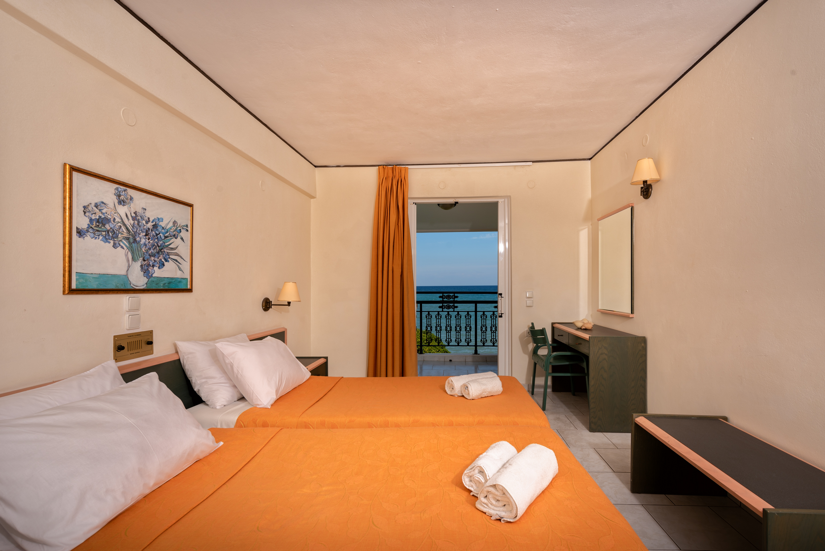 2 BEDROOMS, APARTMENT