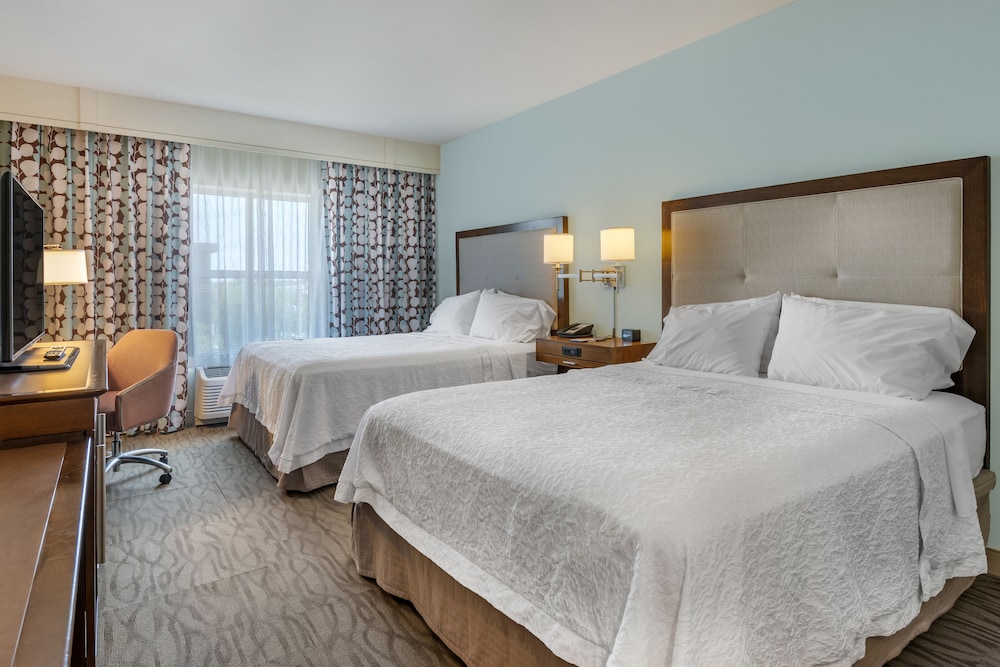 Hampton Inn and Suites Vero Beach Downtown 12/45