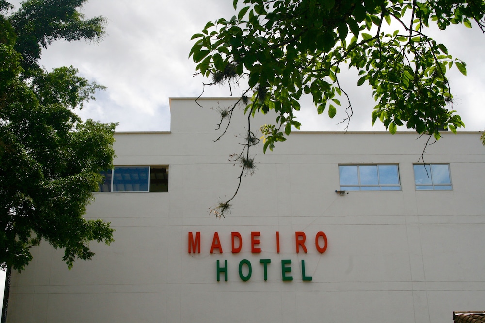 Hotel Madeiro 4/64
