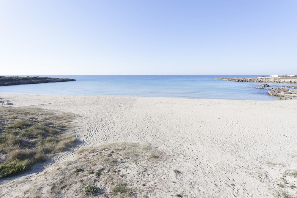 Sud Beach Hotel 43/53
