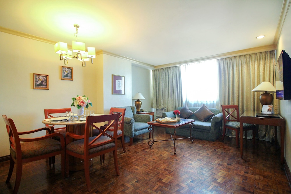 Makati Palace Hotel 31/50