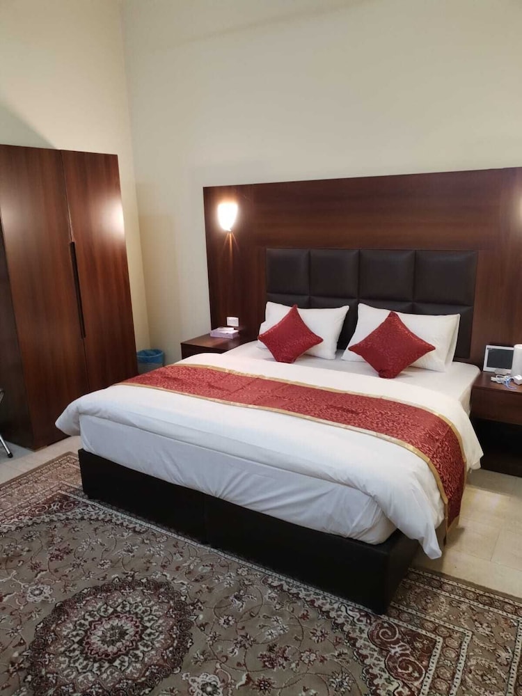العييري للوحدات السكنية حائل 1(Al Eairy Apartment Hail 1) 13/25