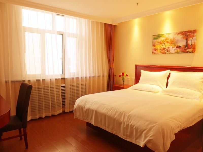 GreenTree Inn Chifeng Linxi Ronglin Homeland Express Hotel 5/15