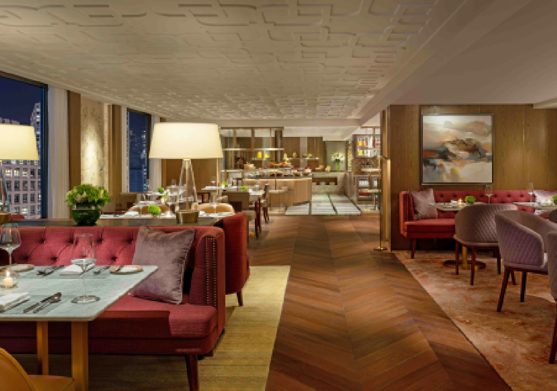 Mandarin Oriental Hong Kong 64/81