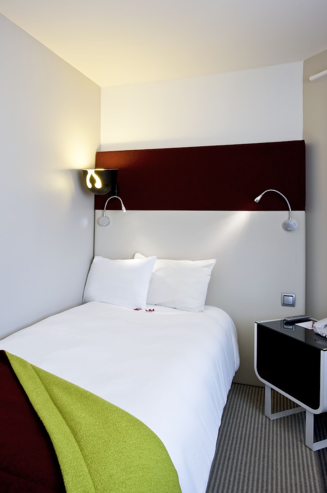 Mercure Paris Bercy Bibliotheque 30/65
