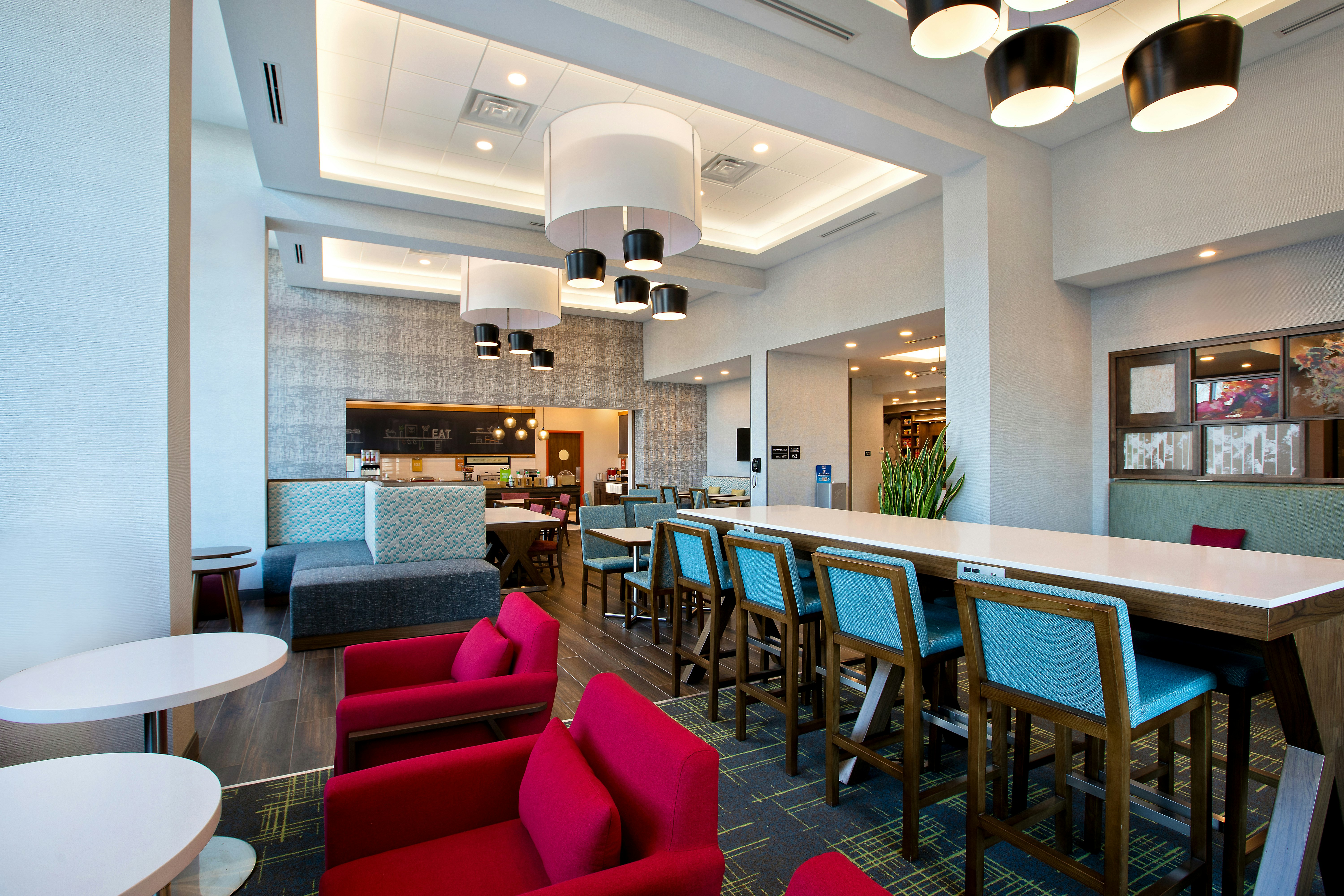 Hampton Inn Suites Ottawa West Ontario Canada 38/52