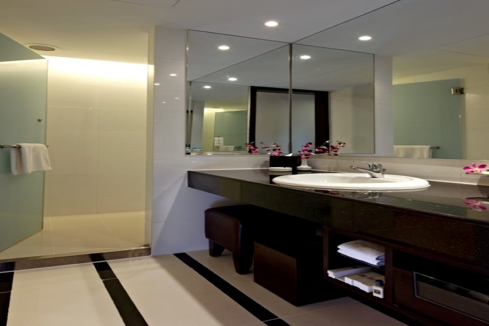 Seri Pacific Hotel Kuala Lumpur 60/61