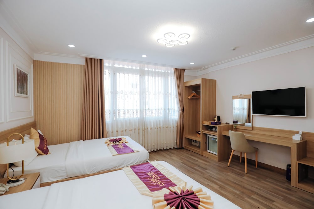 Vkt Hotel 17/48