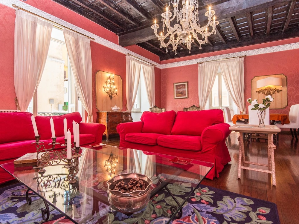 RSH Spanish Steps Luxury Apartment 21/44