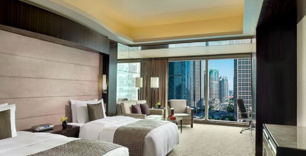 Grand Skyline View Room Twin