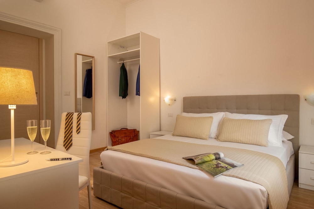 STANDARD, DOUBLE OR TWIN BED
