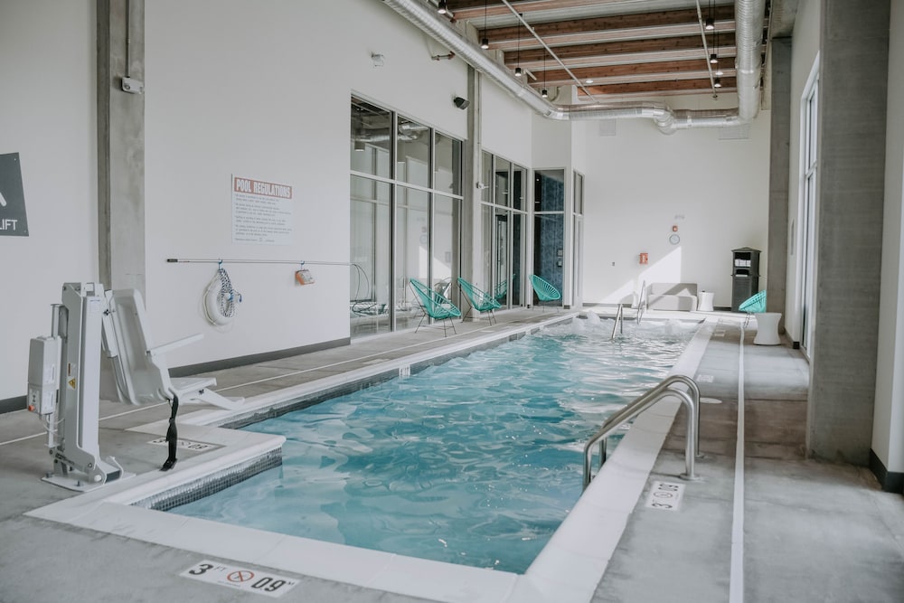 Aloft Omaha West 21/50