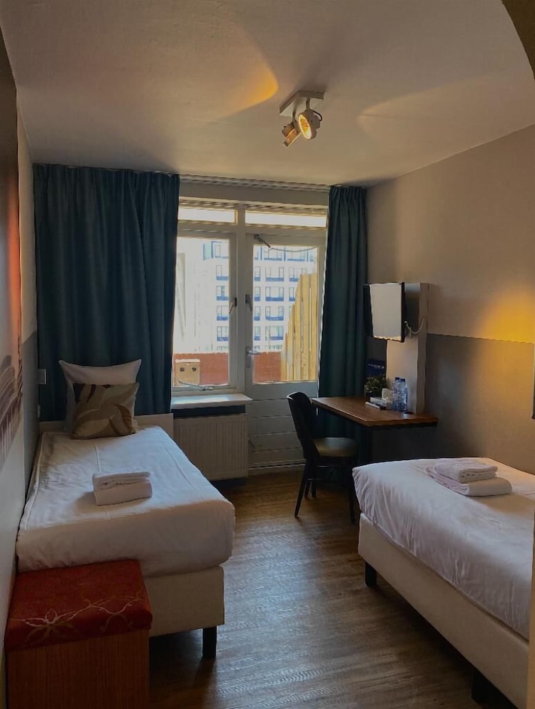 Andante Hotel 5/30