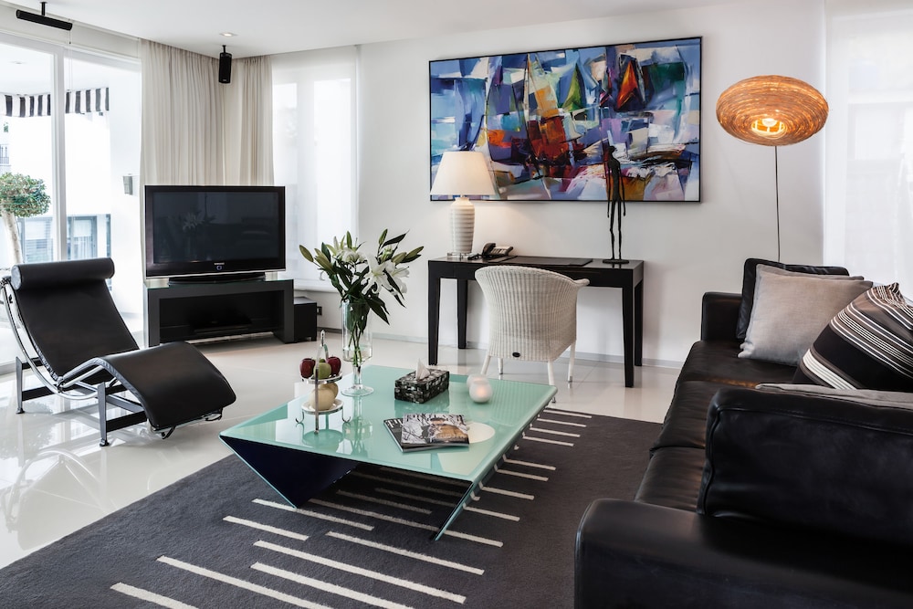 Bydlofts Boutique Hotel Serviced Apartments 51/77