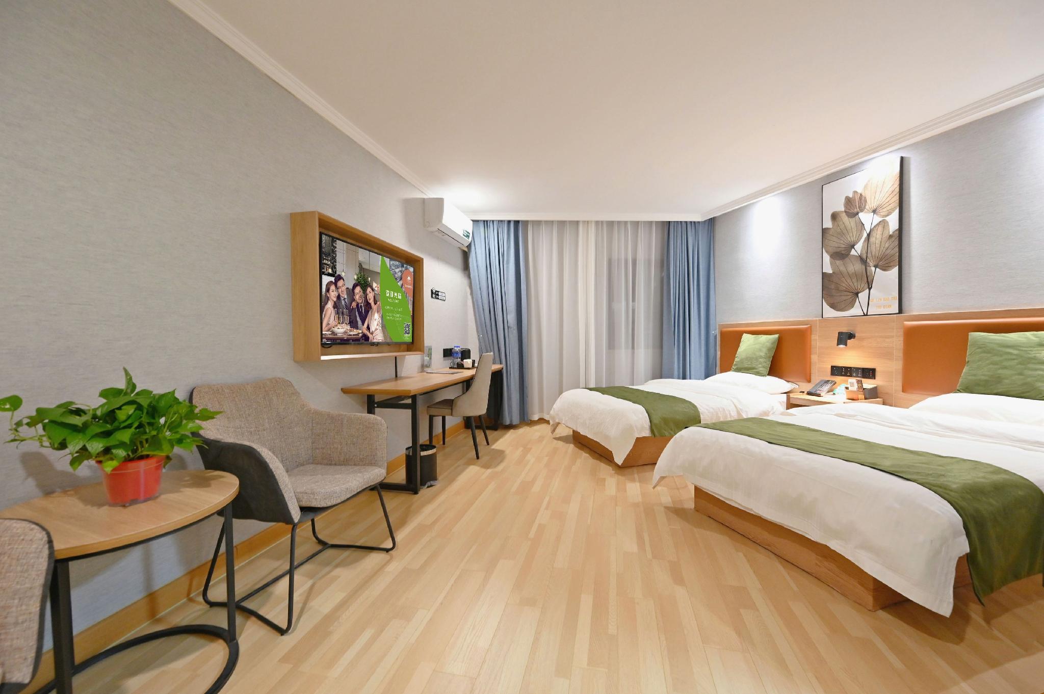 ROOM, TWIN BEDS