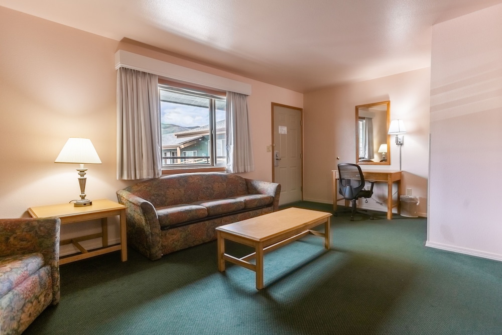 RiverTree Inn 22/27