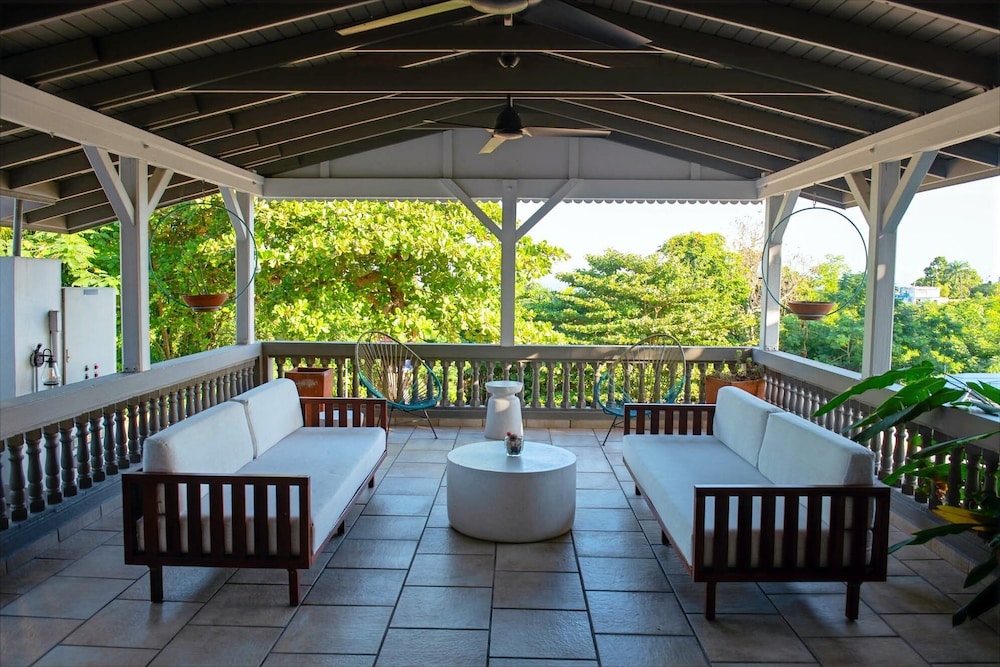The Lazy Parrot Inn Amp Mini Resort 52/69