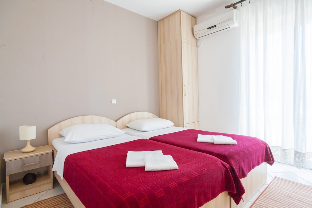 Villa Mitrovic 22/50