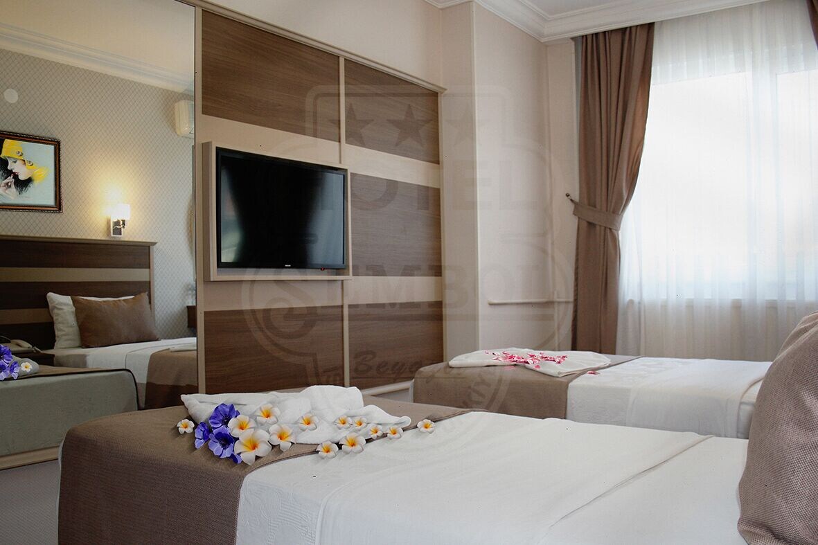 ROOM, SINGLE