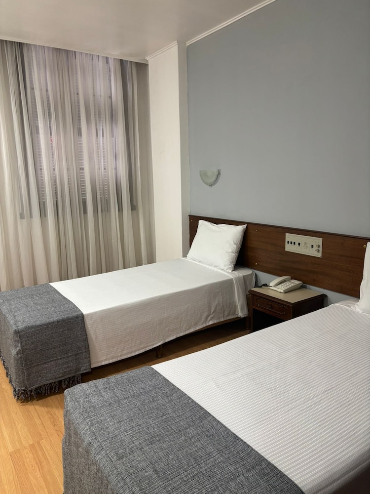 City Hotel Porto Alegre 12/29