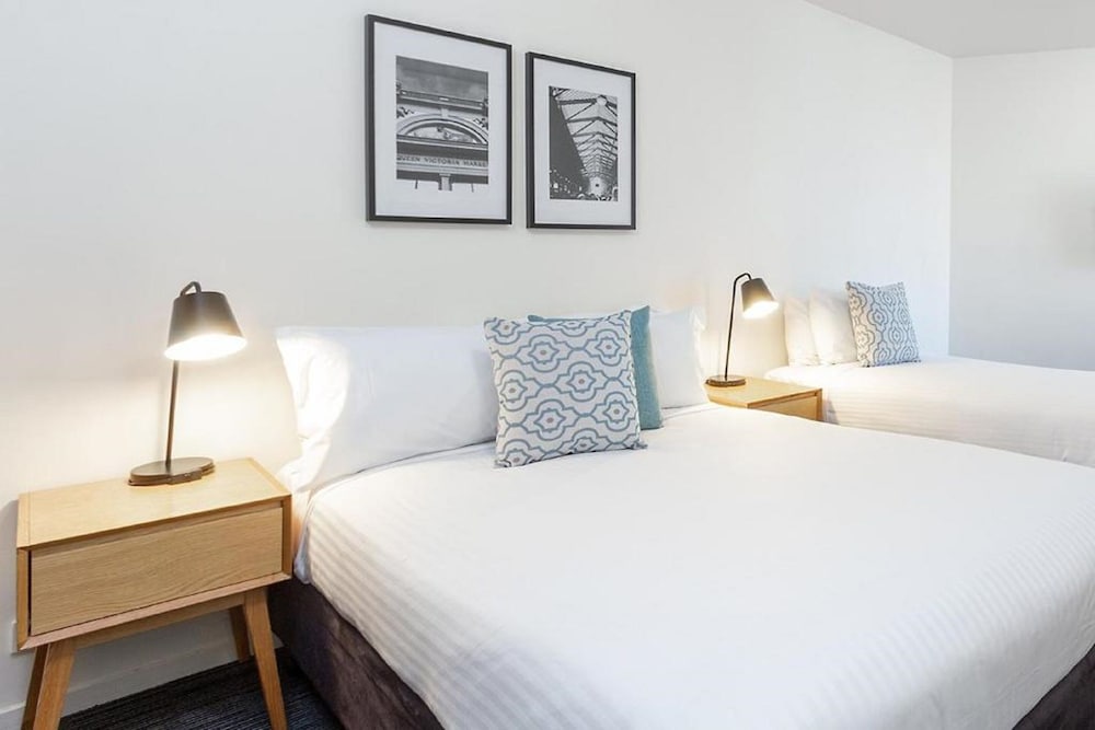 Quality Apartments North Melbourne 15/54