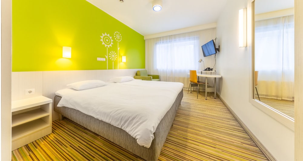 Tallink Express Hotel 23/68