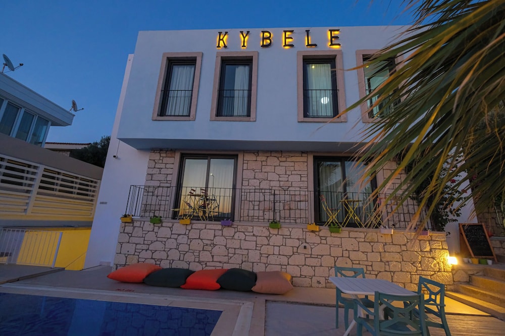 Kybele Alacati 2/50