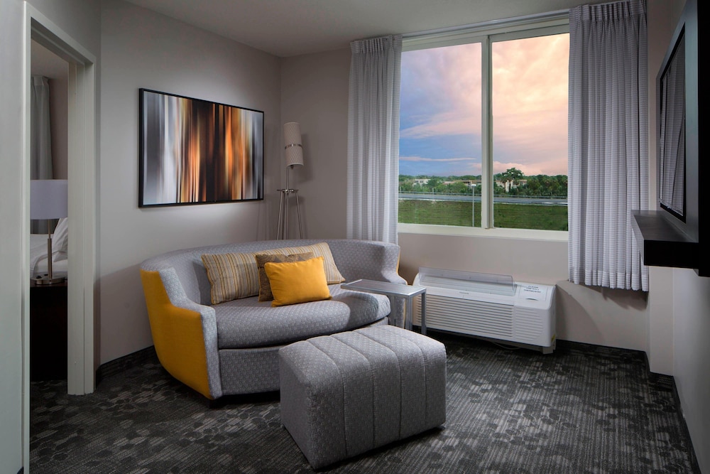 Courtyard Miami Dadeland 26/38